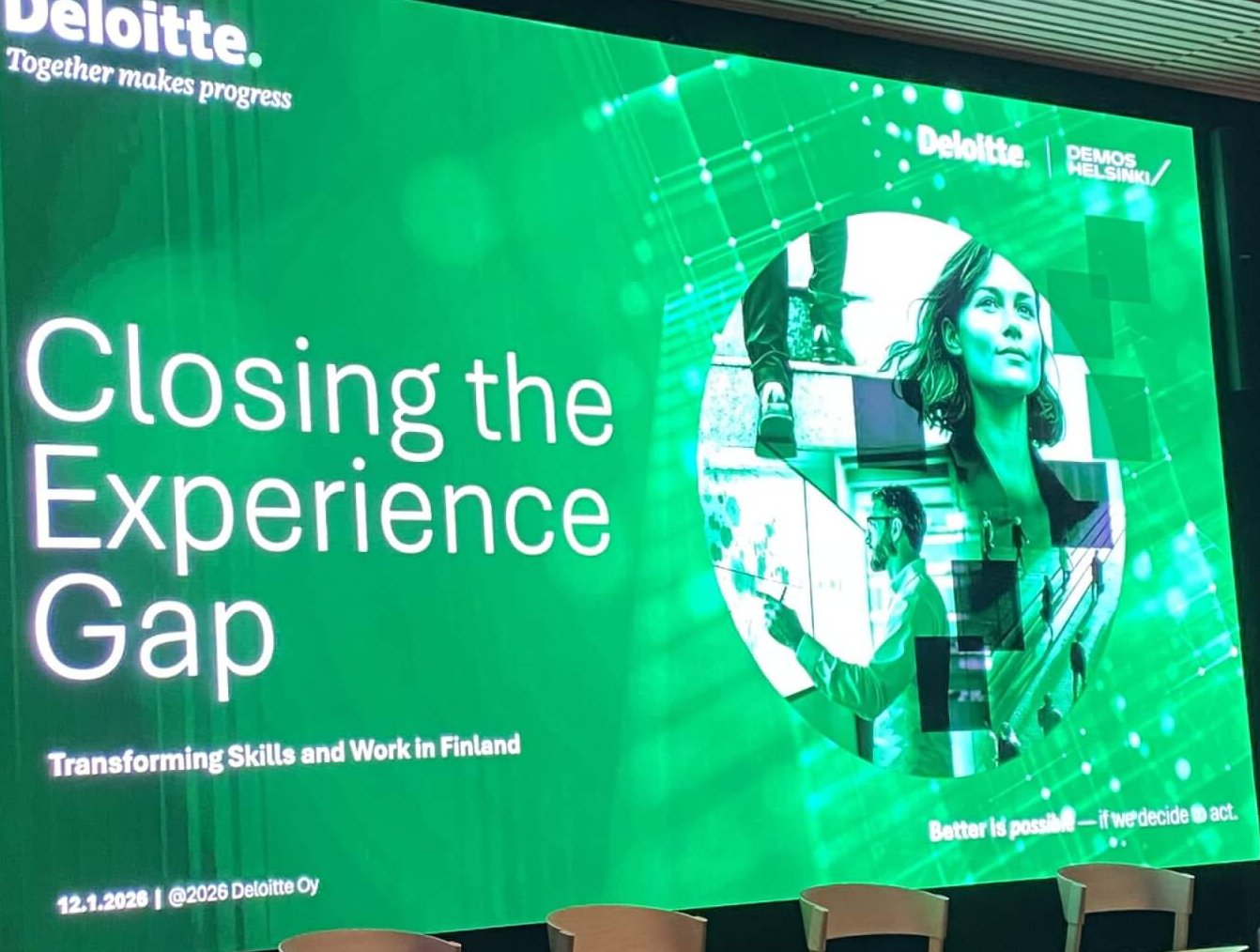 Deloitte's "Closing the Experience Gap" presentation welcome slide.